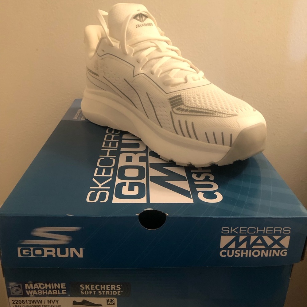 Skechers Men's White Athletic Running Sneakers